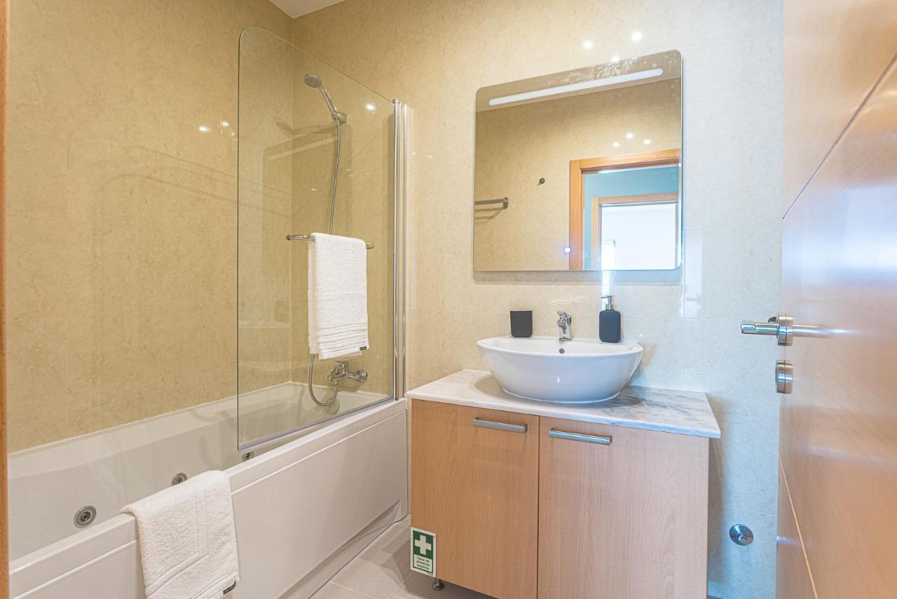 Apartmán Apartamento T3 Mar Azul Nazaré Exteriér fotografie